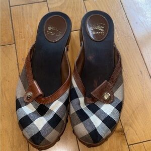 Burberry Women's Plaid Mules - Black and Brown